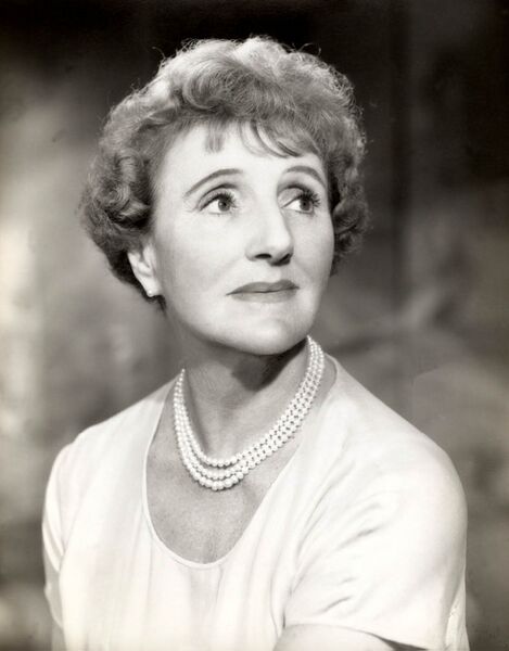 File:Joyce Carey.jpg