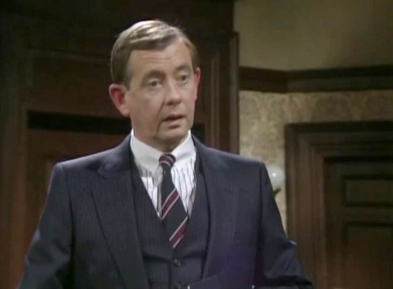 File:Bernard Woolley.jpg