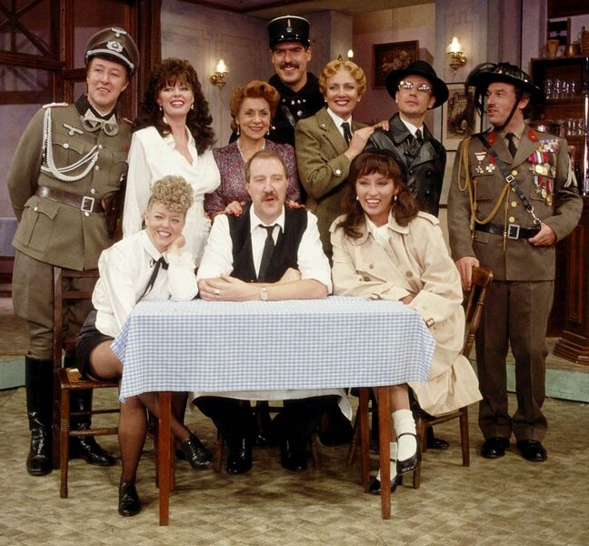 File:'Allo 'Allo cast.jpg
