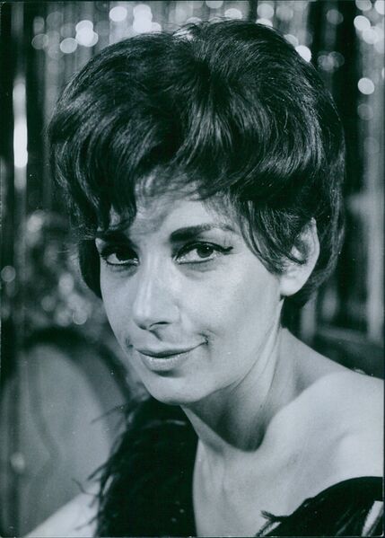File:Miriam Karlin.jpg
