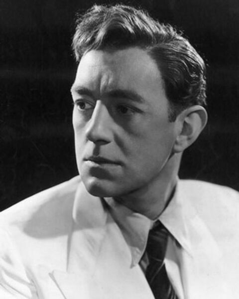 File:Alec Guinness 1951.jpg