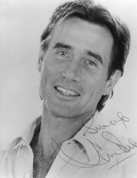 File:Jim Dale.jpg